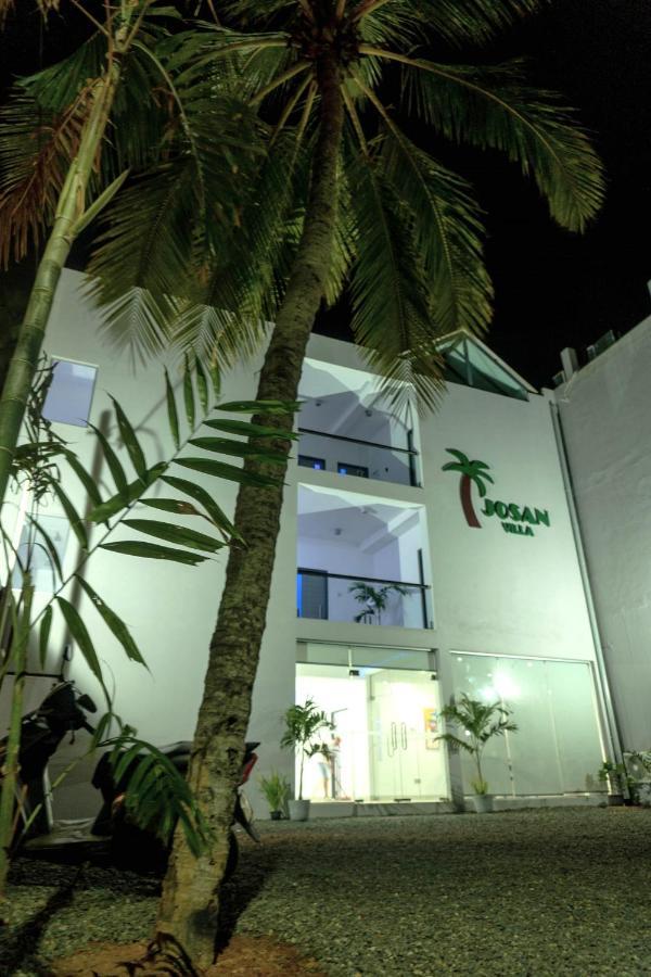 Josan Villa With A Glorious Beach And Sea View Habaraduwa Central Exterior foto