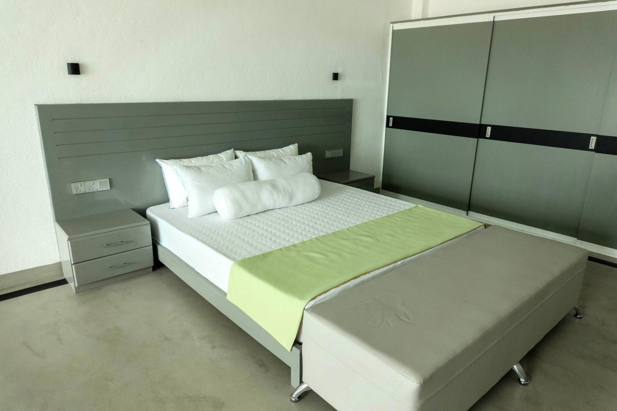 Josan Villa With A Glorious Beach And Sea View Habaraduwa Central Exterior foto